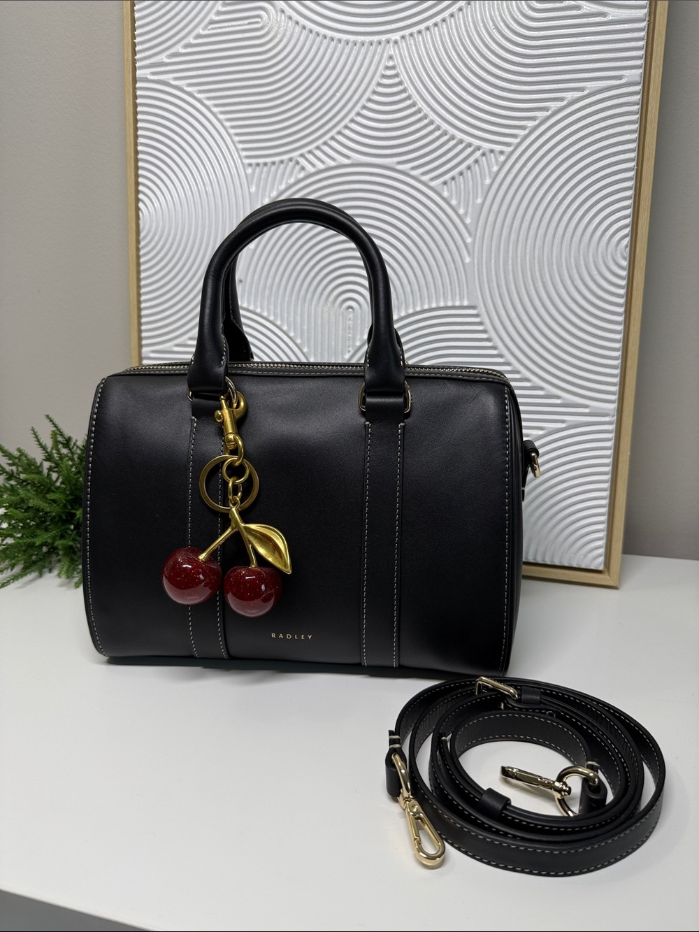 🎀 Radley Satchel Black Smooth Leather